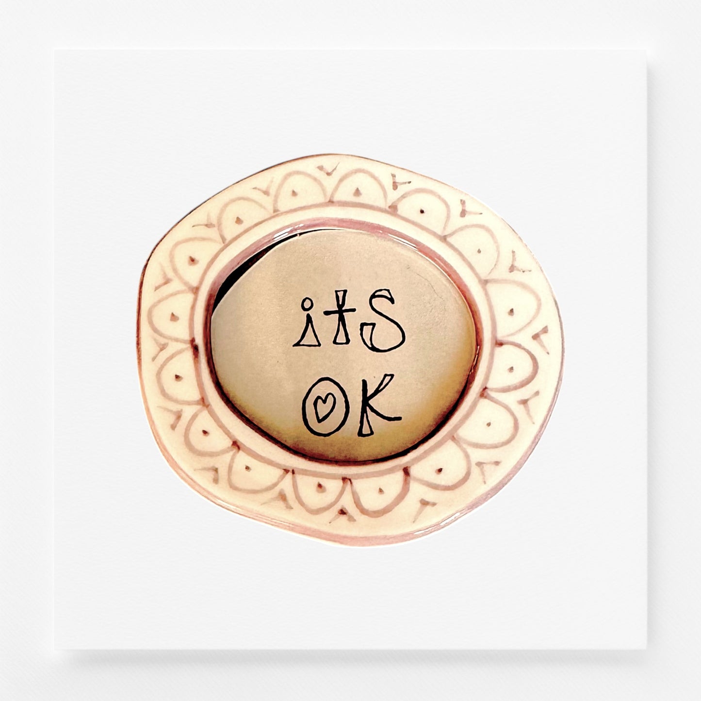 Decorative frame magnet with 'it's ok' text