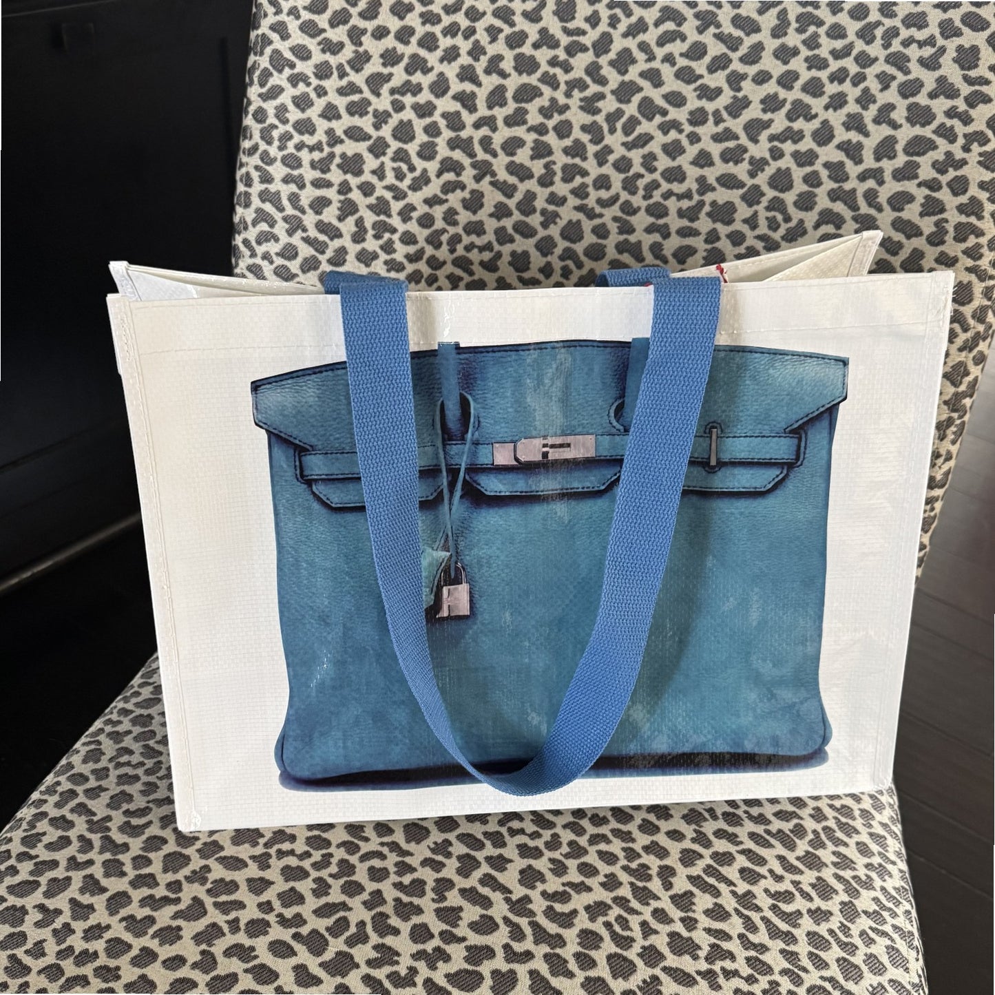 Designer looking tote with "Birkin" pattern