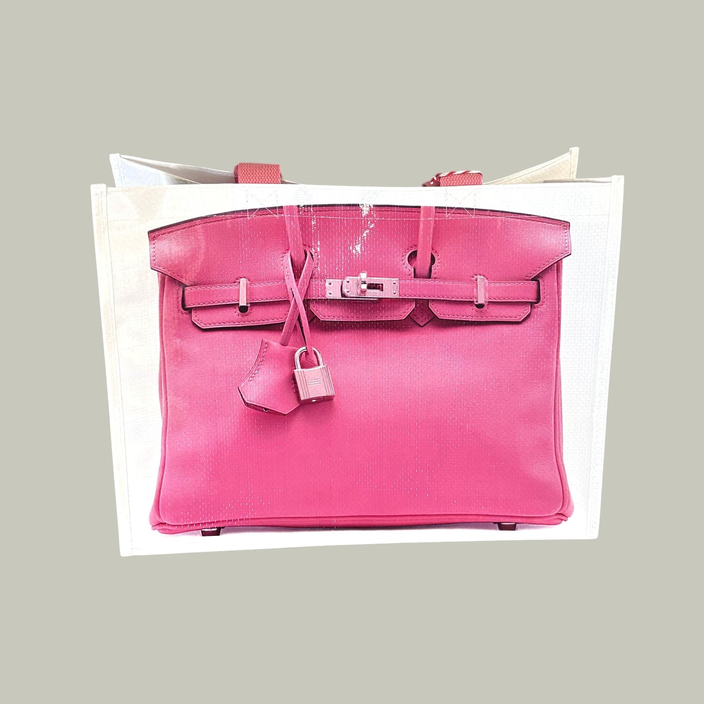 Designer looking tote with "Birkin" pattern