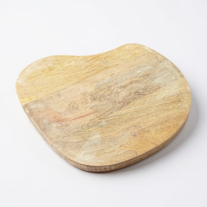Mango Wood Organic Shaped Cutting/Cheese Boardsby Bloomingville